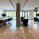 Stunning 2Br Burj Khalifa View Apartment