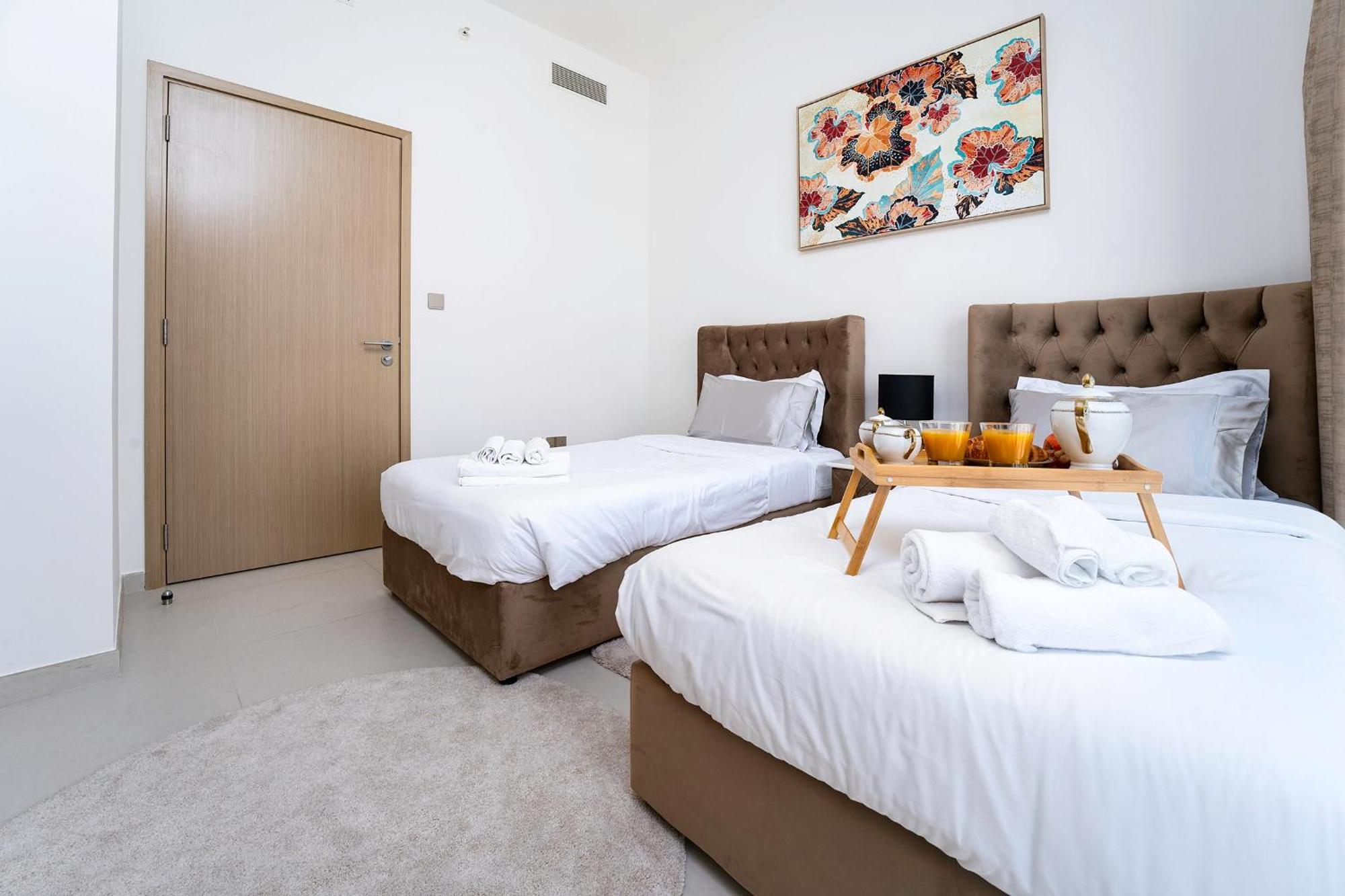 Apartment Stunning 2br Burj Khalifa View