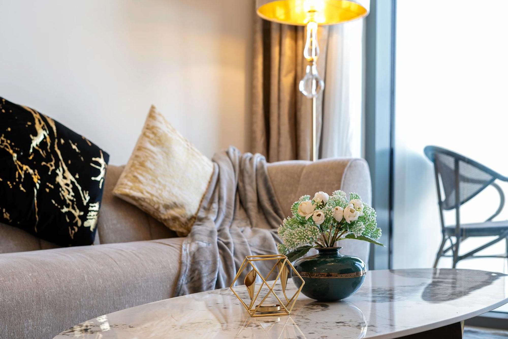 Stunning 2br Burj Khalifa View