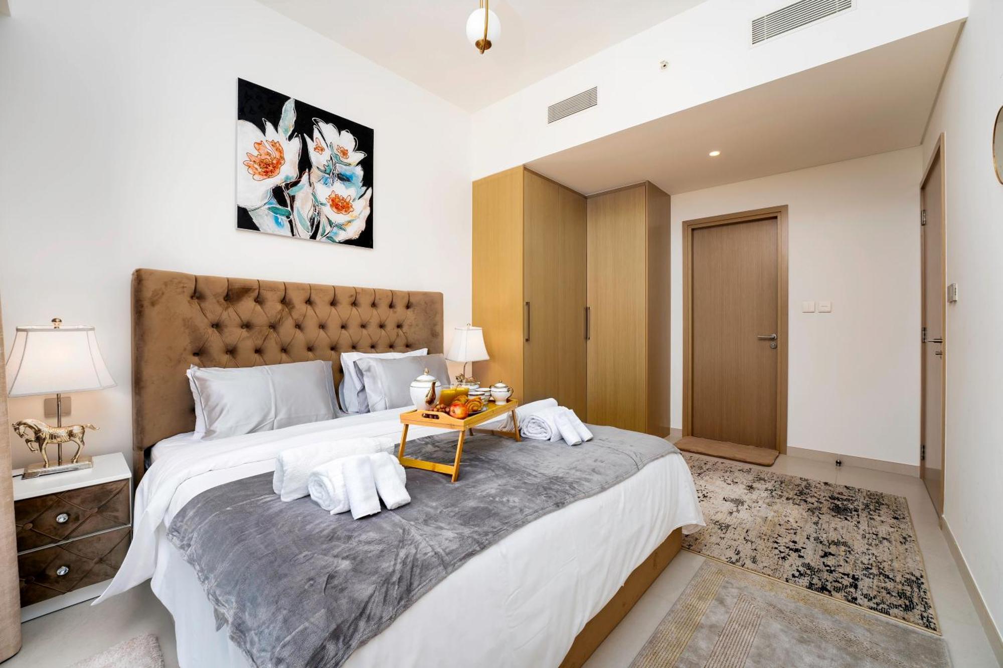 Stunning 2br Burj Khalifa View Apartment Dubai